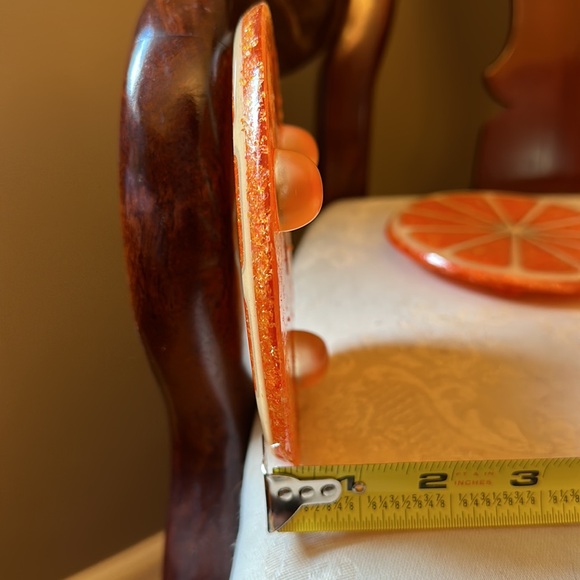 Wondermold resin and crushed glass fruit slide trivet hot plate set - Picture 14 of 14